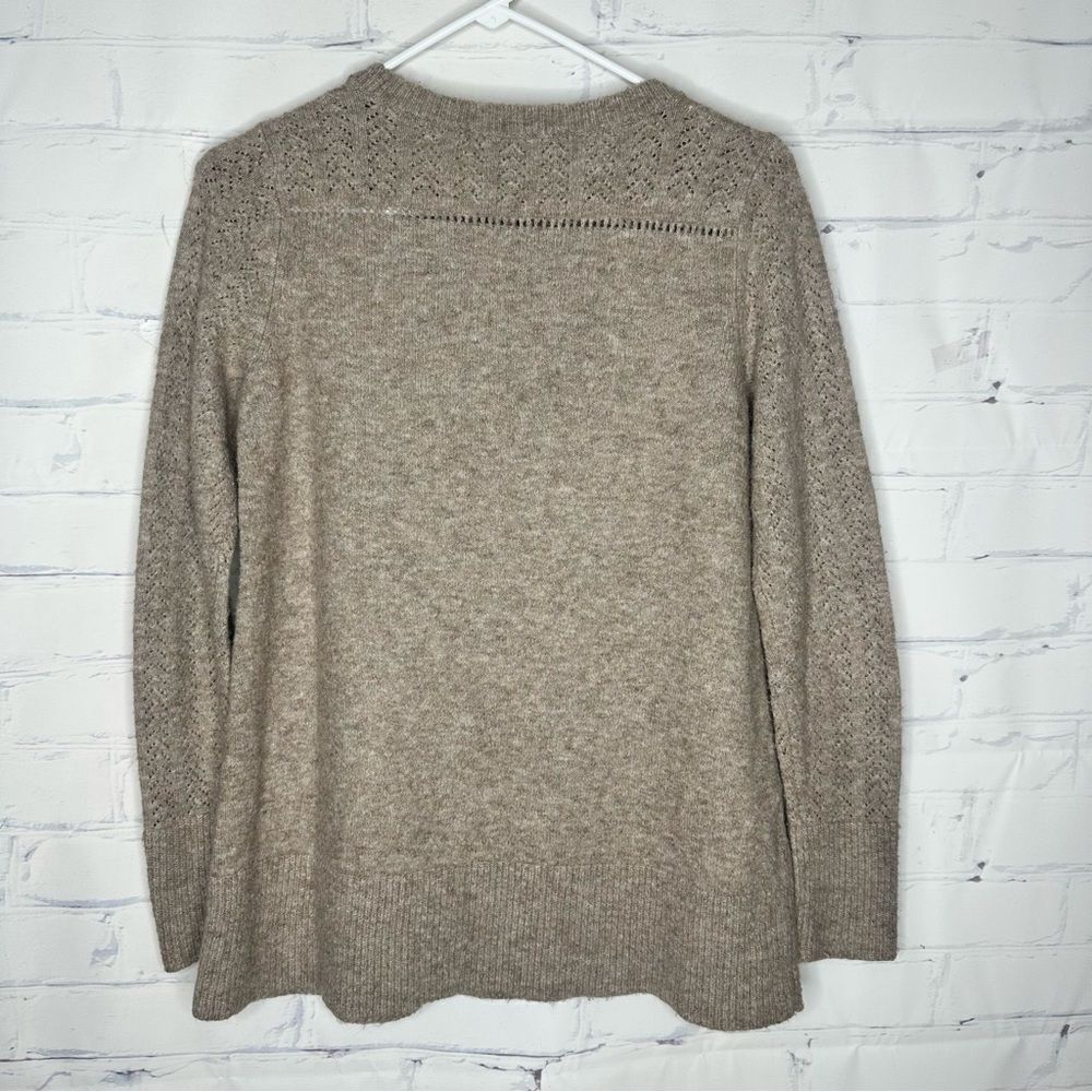 Loft Small Sweater‎ - Picture 2 of 5